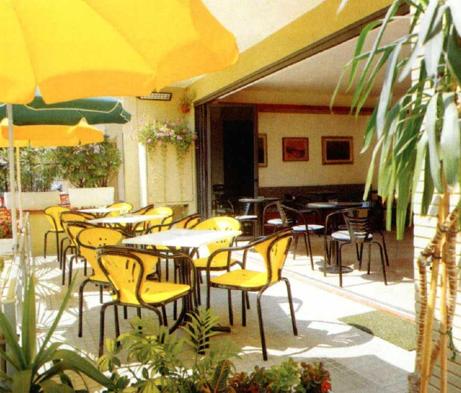 Hotel Villa Domiziana Rimini Ngoại thất bức ảnh