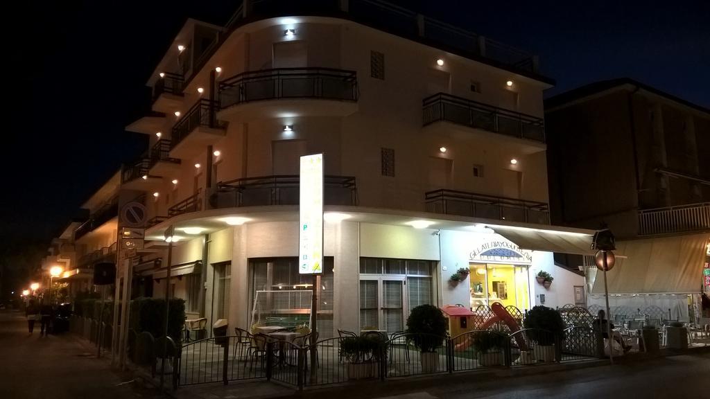 Hotel Villa Domiziana Rimini Ngoại thất bức ảnh